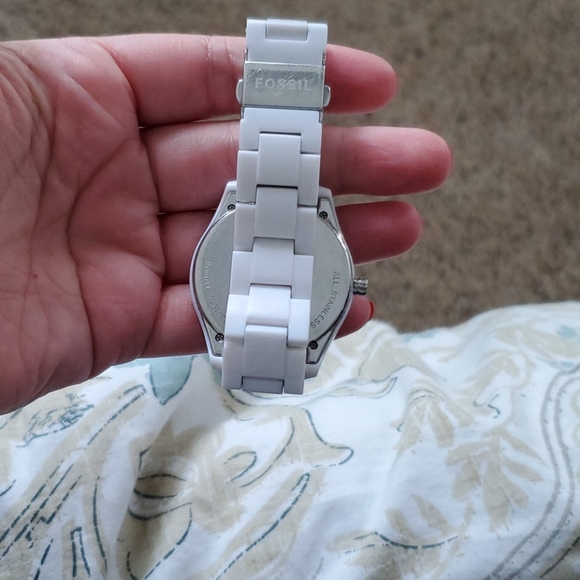 White Fossil Watch - Picture 2 of 3